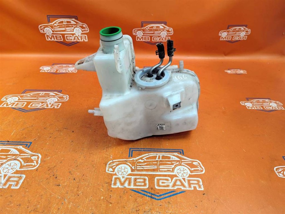 Бачок омывателя MERCEDES-BENZ GLE-класс AMG W166 (2015 - 2019) фото 1 — Разборка Мерседес