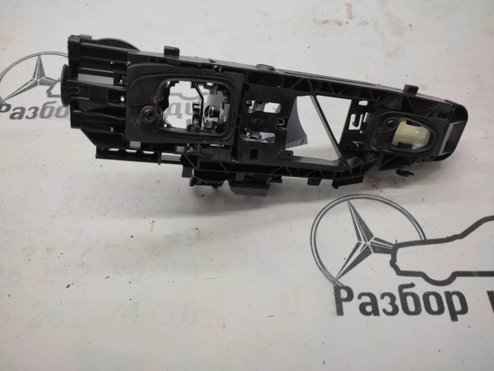 Ответная часть замка двери MERCEDES-BENZ GLE-класс Coupe C292 (2015 - 2019) фото 1 — Разборка Мерседес
