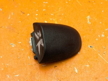 Крышка ручки двери MERCEDES-BENZ A-класс W168 рестайлинг (2001 - 2004) A 170 1.7 AT (95 л.с.) &mdash; Разборка Мерседес