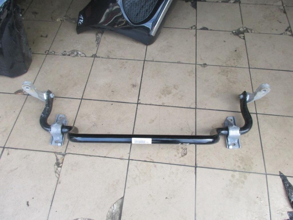 Стабилизатор передний MERCEDES-BENZ C-класс W205/S205/C205/A205 (2014 - 2018) фото 1 — Разборка Мерседес
