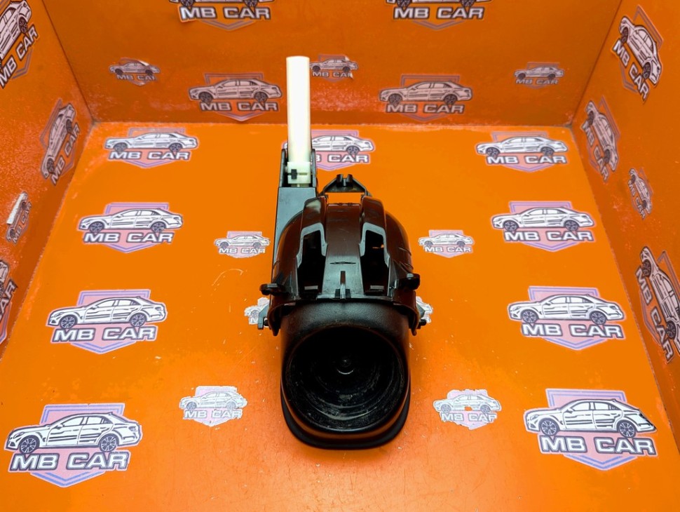 Подстаканник MERCEDES-BENZ M-класс W163 (1997 - 2001) фото 1 &mdash; Разборка Мерседес