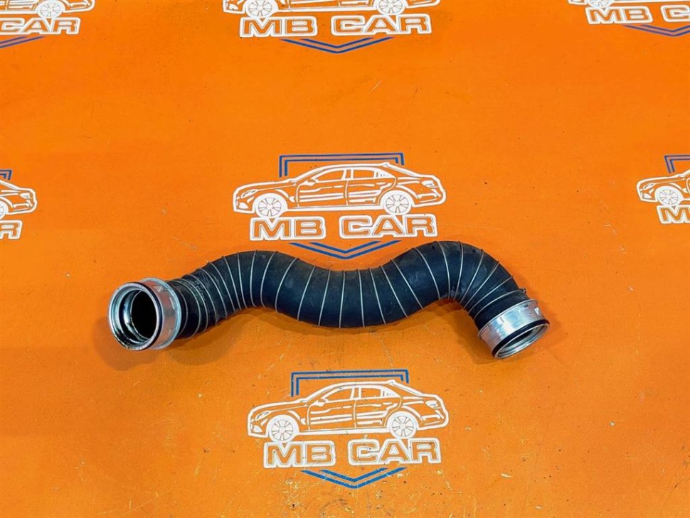 Патрубок интеркулера MERCEDES-BENZ CLK-класс C209/A209 (2002 - 2005) фото 1 — Разборка Мерседес
