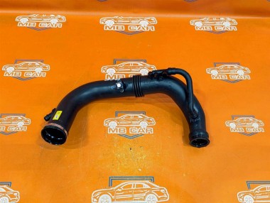 Патрубок воздушный MERCEDES-BENZ C-класс W204/S204 (2006 - 2011) — Разборка Мерседес