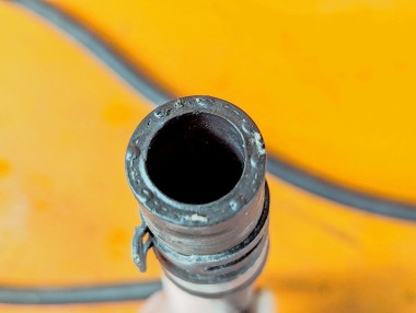 Шланг подогрева бачка омывателя MERCEDES-BENZ S-класс W220 (1998 - 2005) &mdash; Разборка Мерседес