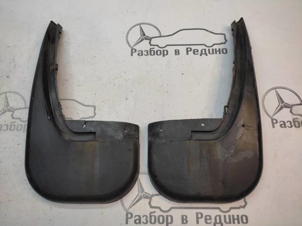 Брызговик MERCEDES-BENZ V-класс W639 (2003 - 2014) фото 1 — Разборка Мерседес