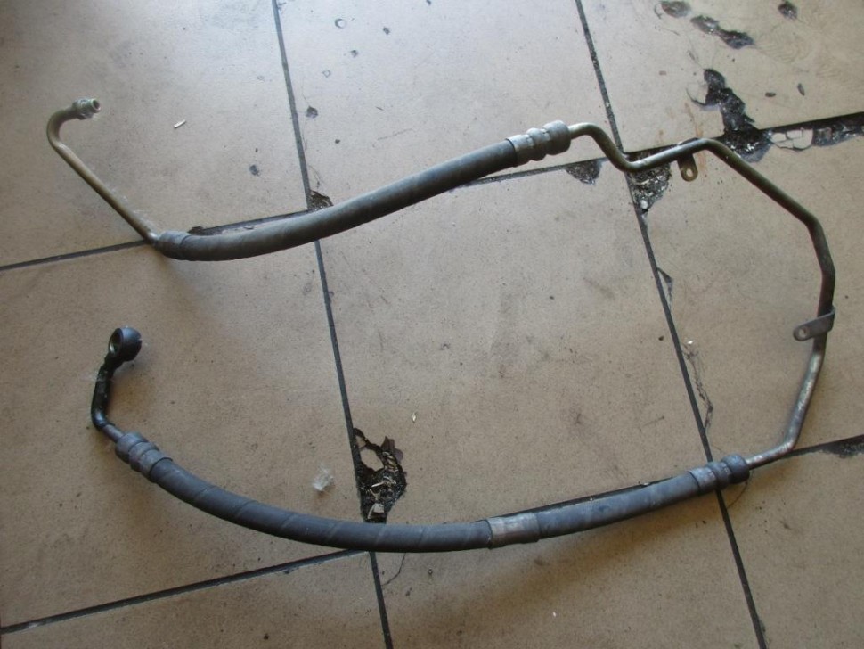 Трубка ГУРа MERCEDES-BENZ C-класс W203/S203/CL203 рестайлинг (2004 - 2008) фото 1 — Разборка Мерседес