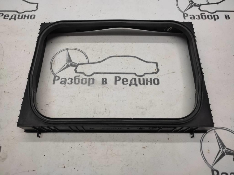 Корпус салонного фильтра MERCEDES-BENZ VANEO W414 (2001 - 2005) фото 1 — Разборка Мерседес