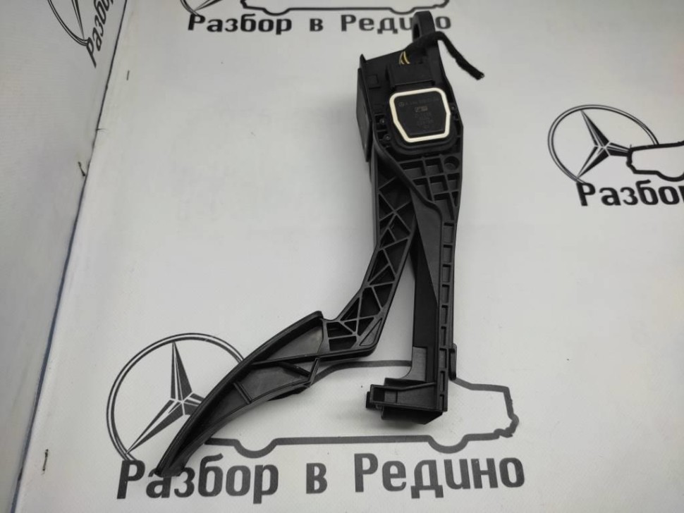 Педаль газа электронная MERCEDES-BENZ R-класс W251 (2005 - 2007) фото 1 — Разборка Мерседес