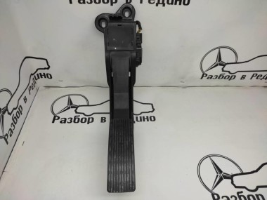 Педаль газа электронная MERCEDES-BENZ R-класс W251 (2005 - 2007) — Разборка Мерседес