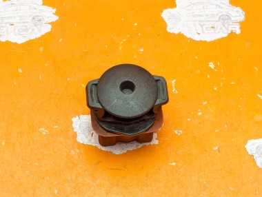 Клипса радиатора MERCEDES-BENZ E-класс W211/S211 (2002 - 2006) &mdash; Разборка Мерседес