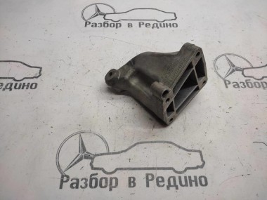 Лапа правая MERCEDES-BENZ M-класс W164 (2005 - 2008) — Разборка Мерседес