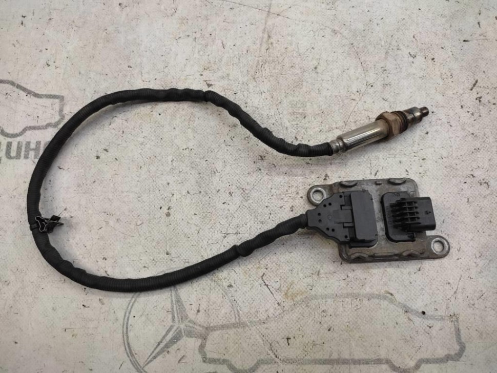 Датчик окислов азота MERCEDES-BENZ V-класс W447 рестайлинг (2019 - 2025) фото 1 — Разборка Мерседес