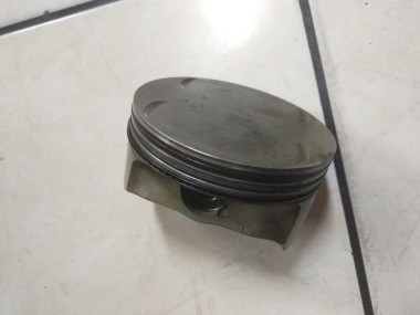 Поршень бензин MERCEDES-BENZ M-класс W164 (2005 - 2008) — Разборка Мерседес
