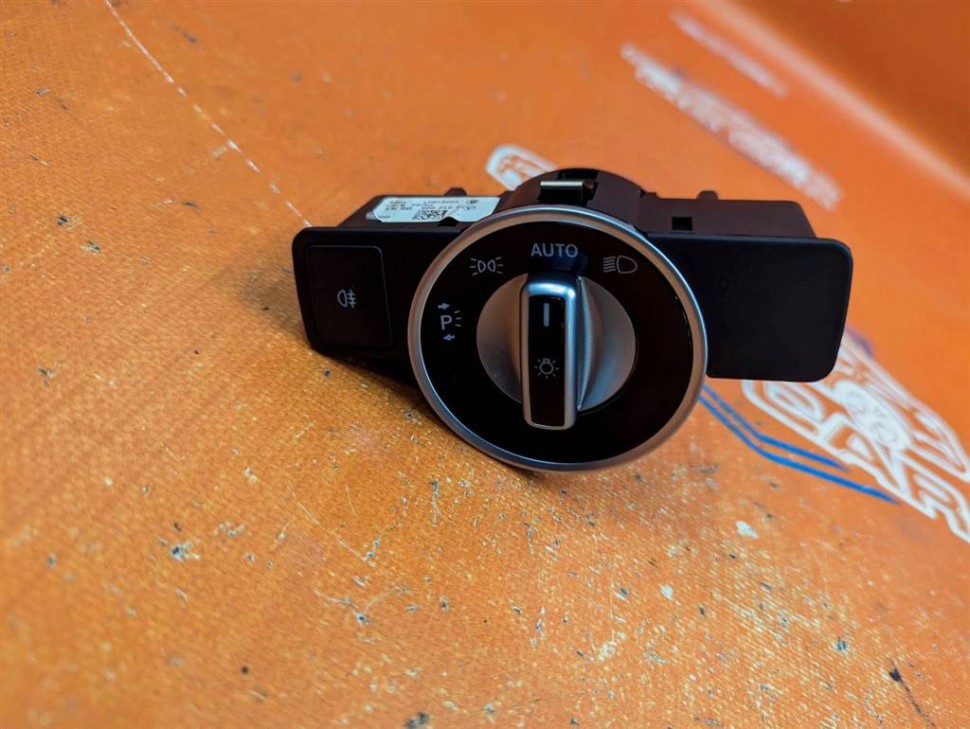 Переключатель света MERCEDES-BENZ SL-класс R231 рестайлинг (2016 - 2020) фото 1 — Разборка Мерседес