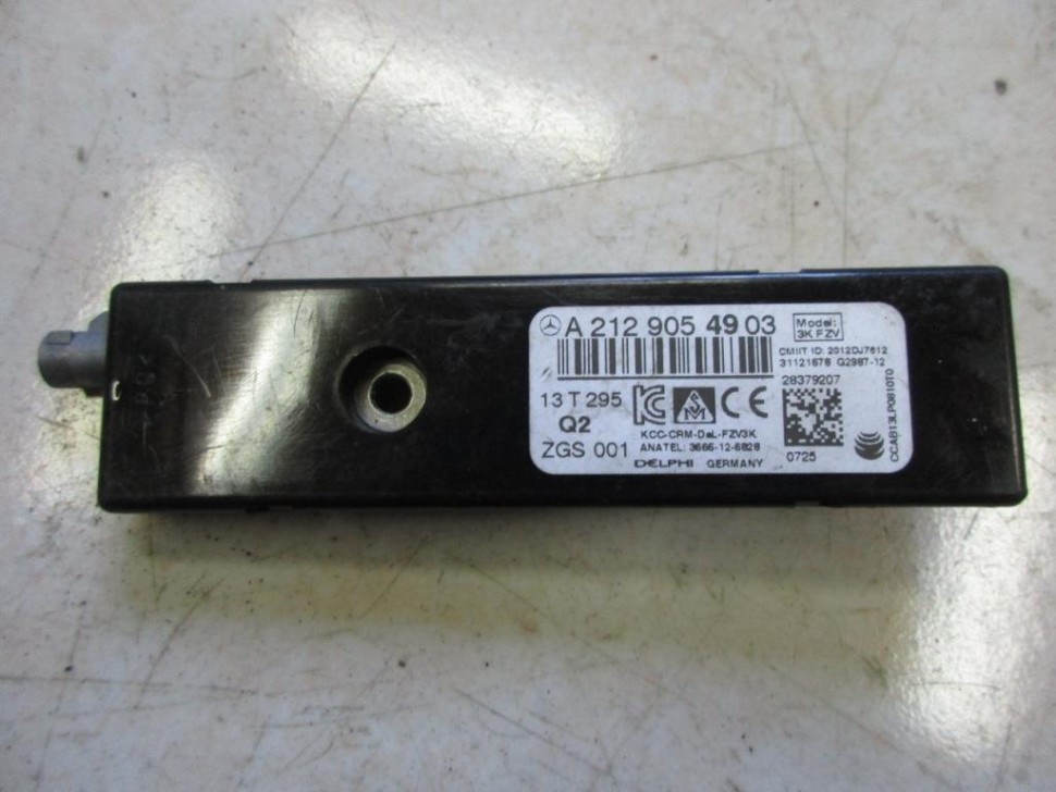 Усилитель антенны MERCEDES-BENZ E-класс W212/S212/C207/A207 рестайлинг (2013 - 2016) фото 1 — Разборка Мерседес