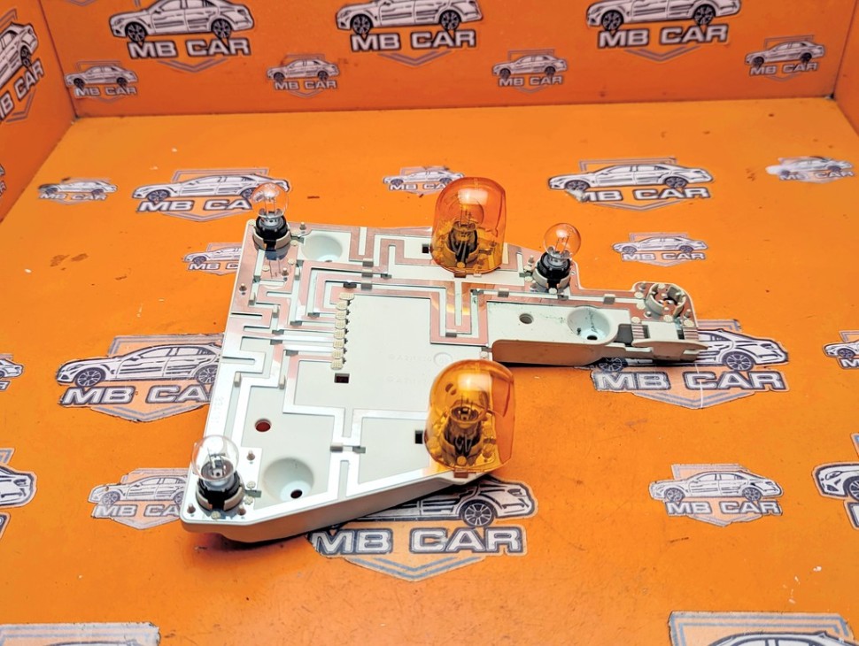 Плата заднего фонаря MERCEDES-BENZ E-класс W211/S211 (2002 - 2006) фото 1 — Разборка Мерседес