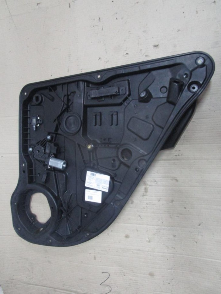 Стеклоподъемник задний правый MERCEDES-BENZ GLE-класс AMG Coupe C292 (2015 - 2019) фото 1 — Разборка Мерседес