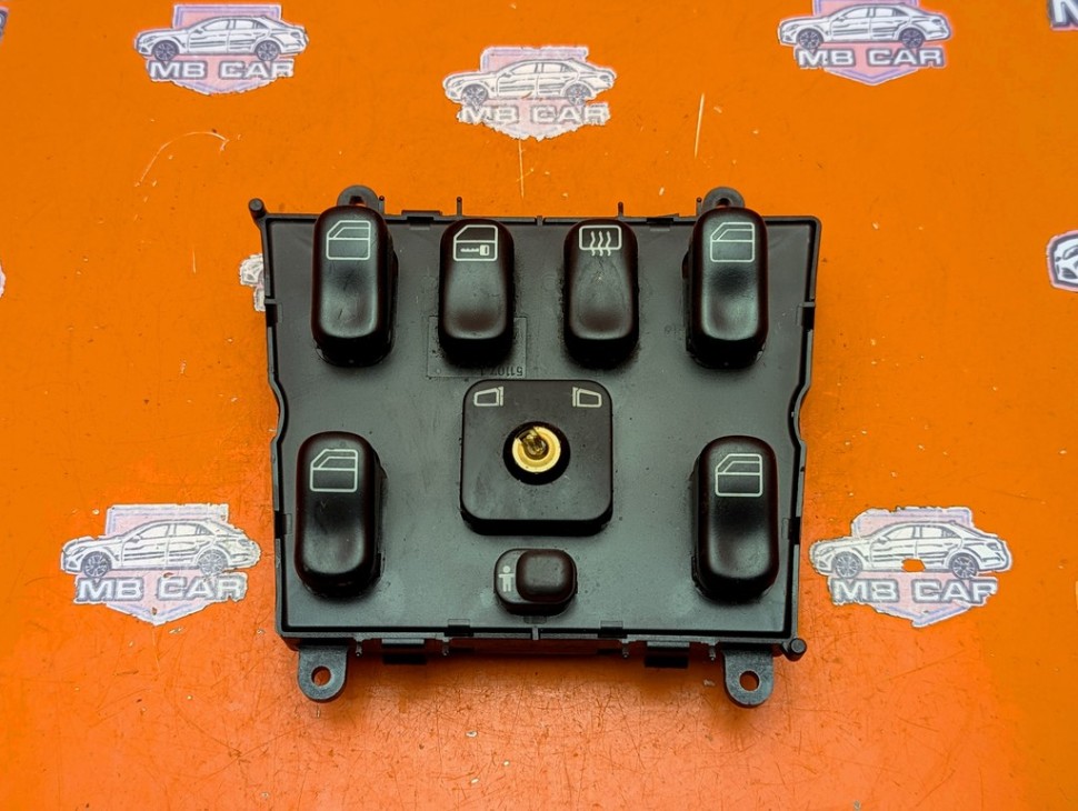 Блок кнопок стеклоподъемников MERCEDES-BENZ M-класс W163 (1997 - 2001) фото 1 &mdash; Разборка Мерседес
