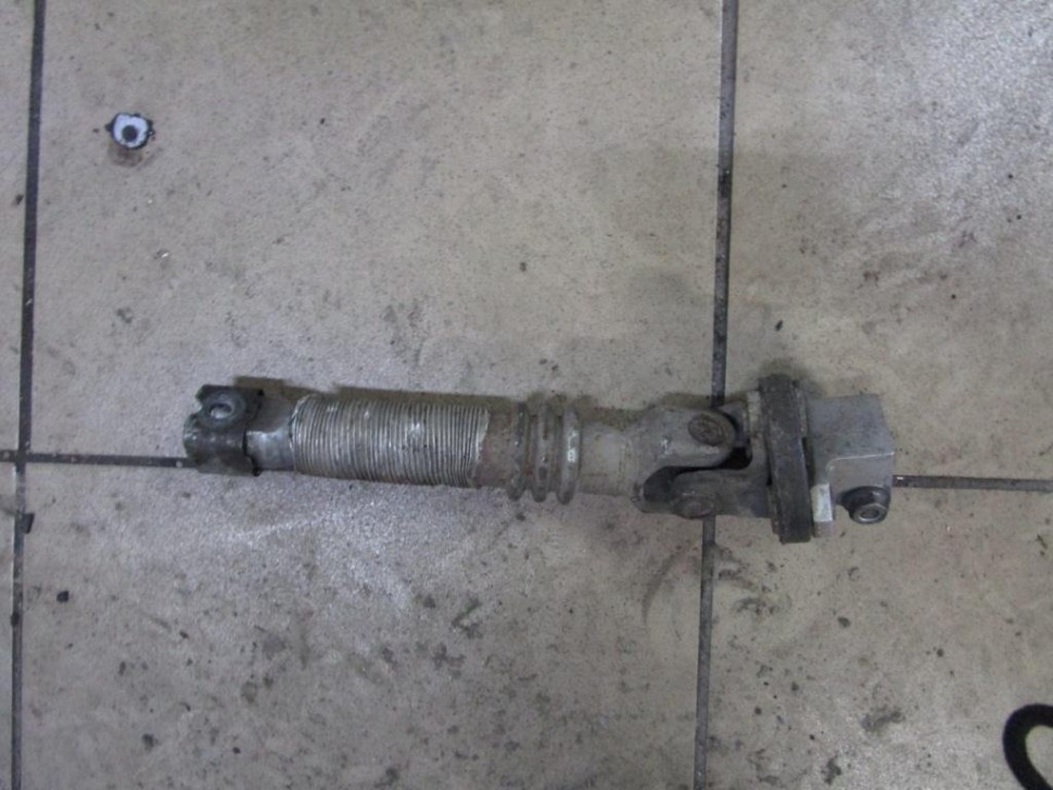 Кардан рулевого вала MERCEDES-BENZ S-класс W220 рестайлинг (2002 - 2005) фото 1 — Разборка Мерседес