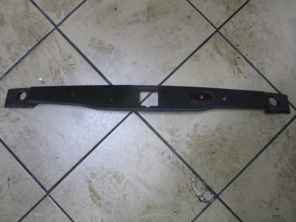 Накладка крышки багажника MERCEDES-BENZ S-класс W220 рестайлинг (2002 - 2005) фото 1 — Разборка Мерседес