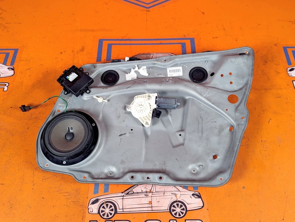 Стеклоподъемник передний правый MERCEDES-BENZ A-класс W169 (2004 - 2008) A 150 1.5 CVT (95 л.с.) фото 1 &mdash; Разборка Мерседес