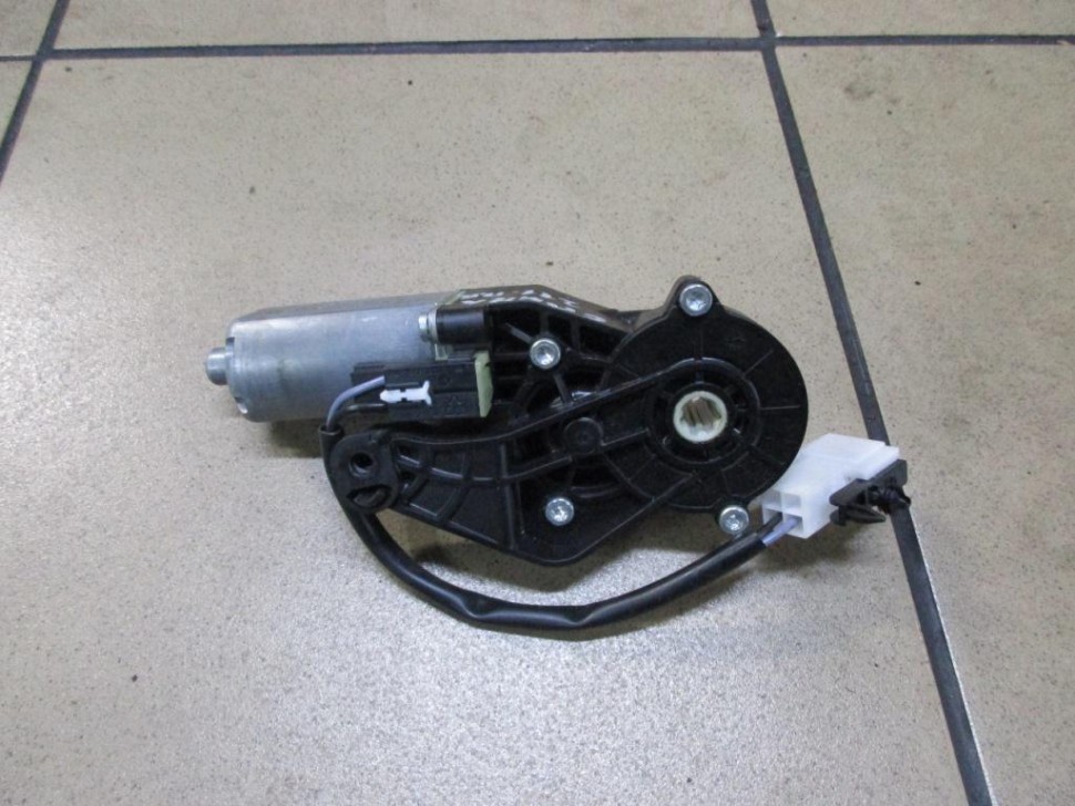 Моторчик регулировки сидений MERCEDES-BENZ E-класс W211/S211 (2002 - 2006) фото 1 — Разборка Мерседес