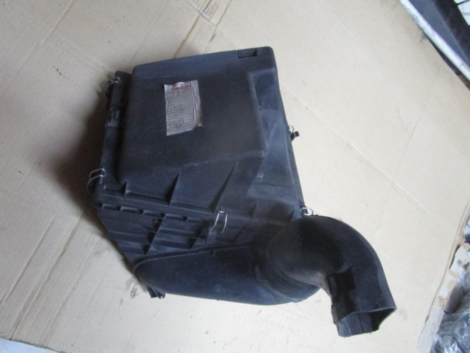 Корпус воздушного фильтра MERCEDES-BENZ C-класс W202/S202 рестайлинг (1997 - 2001) фото 1 — Разборка Мерседес