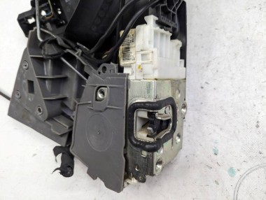 Замок двери передней правой MERCEDES-BENZ R-класс W251 (2005 - 2007) — Разборка Мерседес
