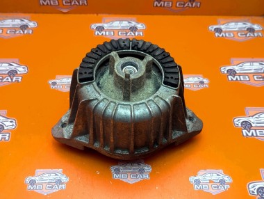 Опора двигателя MERCEDES-BENZ E-класс W212/S212/C207/A207 (2009 - 2013) — Разборка Мерседес