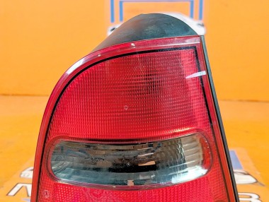 Фонарь задний правый MERCEDES-BENZ A-класс W168 рестайлинг (2001 - 2004) A 210 2.1 AT (140 л.с.) &mdash; Разборка Мерседес