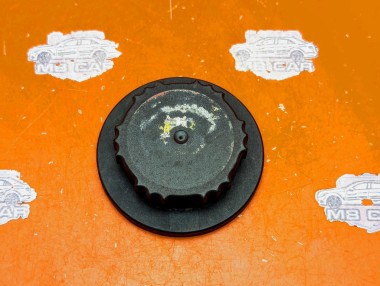Крышка расширительного бачка MERCEDES-BENZ M-класс W163 (1997 - 2001) &mdash; Разборка Мерседес