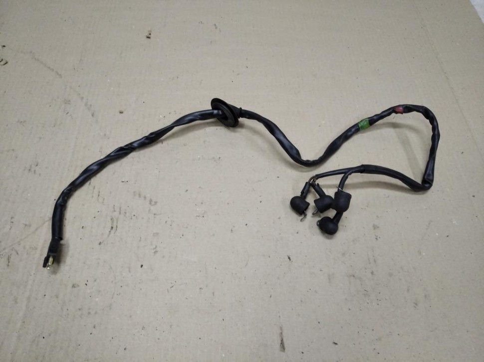 Проводка топливного насоса MERCEDES-BENZ SL-класс R129 рестайлинг (1995 - 1998) фото 1 — Разборка Мерседес