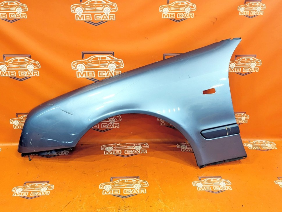 Крыло переднее левое MERCEDES-BENZ CLK-класс C208/A208 (1997 - 2000) фото 1 — Разборка Мерседес