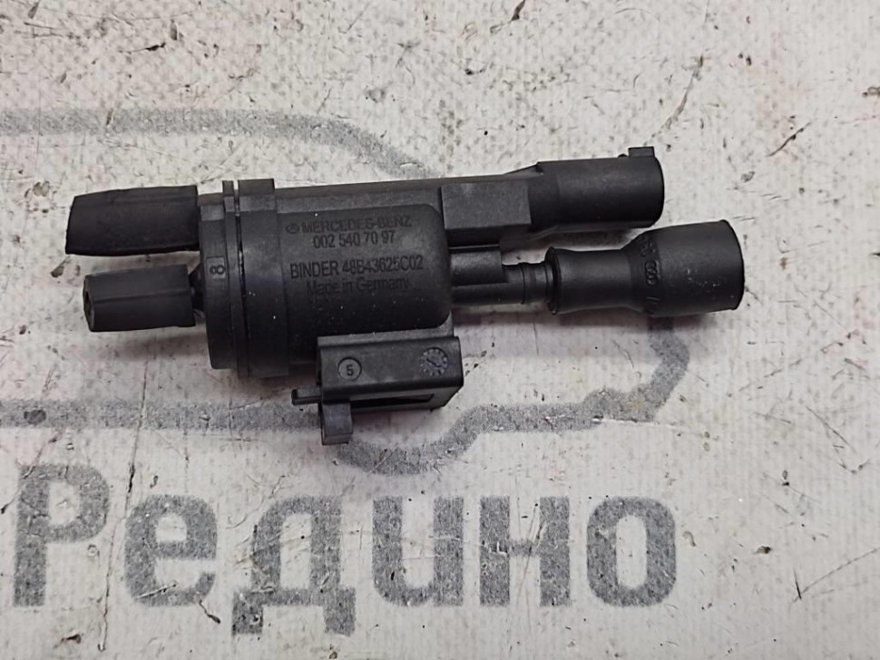 Клапан электромагнитный MERCEDES-BENZ C-класс W204/S204 (2006 - 2011) фото 1 — Разборка Мерседес