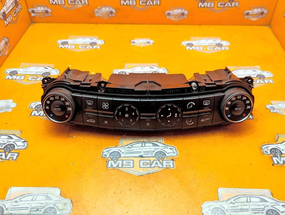 Панель управления климатом MERCEDES-BENZ E-класс W211/S211 (2002 - 2006) фото 1 &mdash; Разборка Мерседес