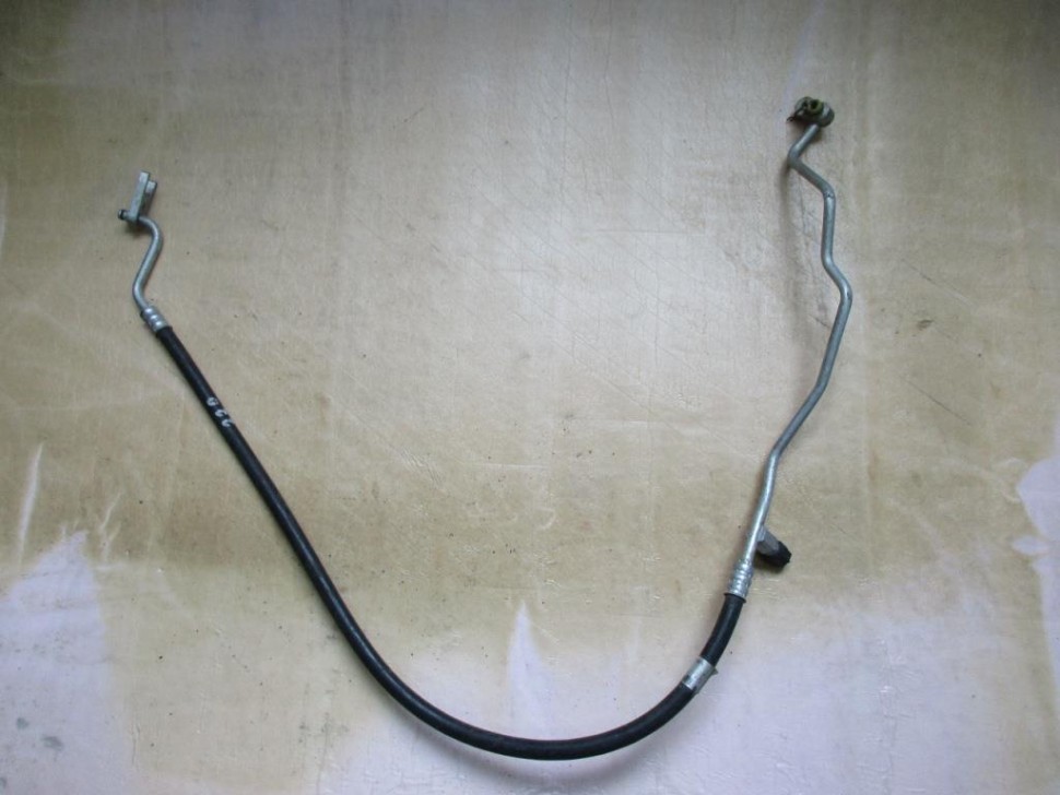 Трубка кондиционера MERCEDES-BENZ S-класс W220 (1998 - 2005) фото 1 — Разборка Мерседес