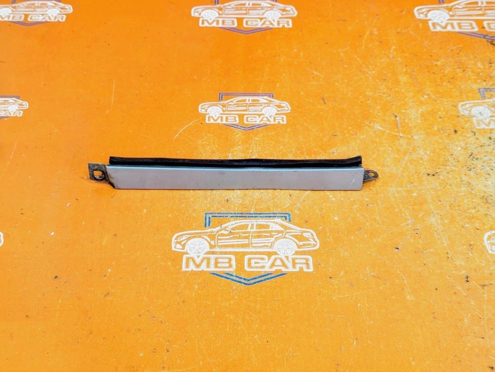 Ресницы фар MERCEDES-BENZ E-класс W124/S124/C124/A124 (1984 - 1997) фото 1 — Разборка Мерседес