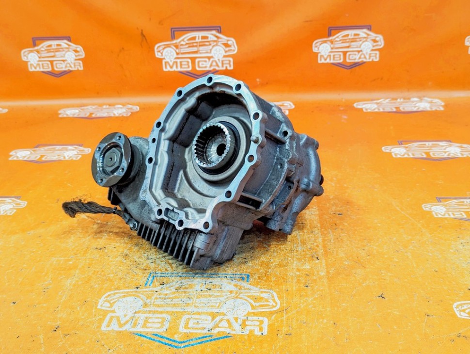 Раздаточная коробка MERCEDES-BENZ C-класс W203/S203/CL203 (2000 - 2004) фото 1 &mdash; Разборка Мерседес