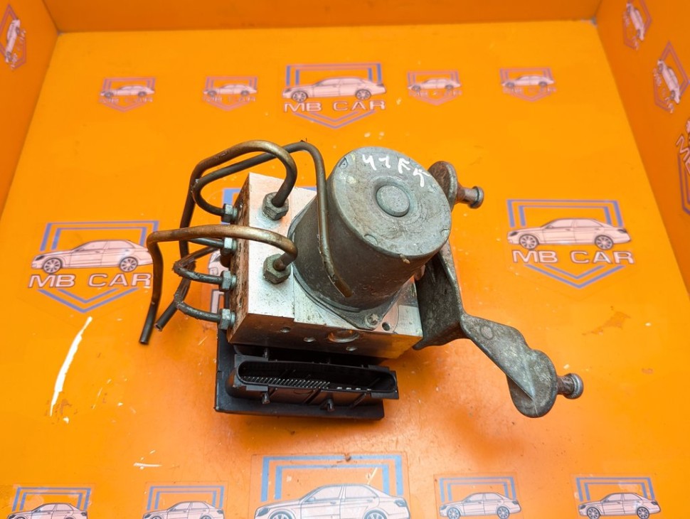Блок ABS MERCEDES-BENZ A-класс W169 (2004 - 2008) A 150 1.5 CVT (95 л.с.) фото 1 &mdash; Разборка Мерседес