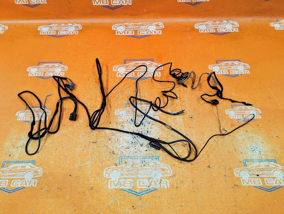 Проводка люка MERCEDES-BENZ E-класс W124/S124/C124/A124 (1984 - 1997) фото 1 — Разборка Мерседес