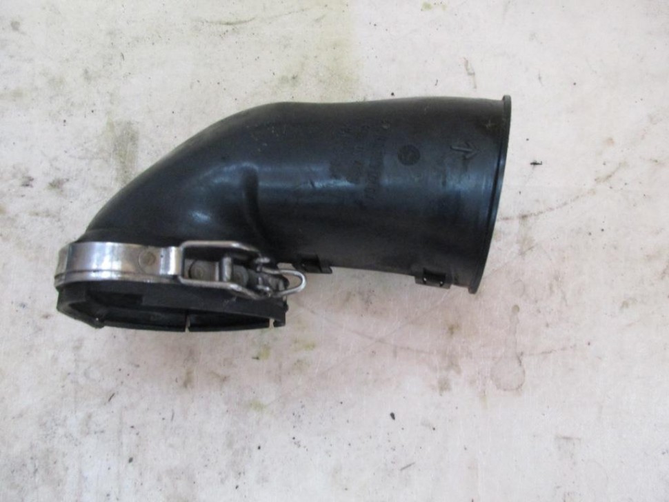 Патрубок воздушный MERCEDES-BENZ M-класс W163 рестайлинг (2001 - 2005) фото 1 — Разборка Мерседес