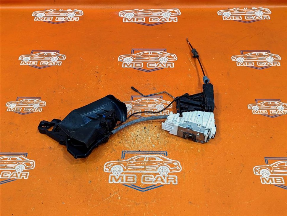 Замок двери передней правой MERCEDES-BENZ M-класс W164 (2005 - 2008) фото 1 — Разборка Мерседес