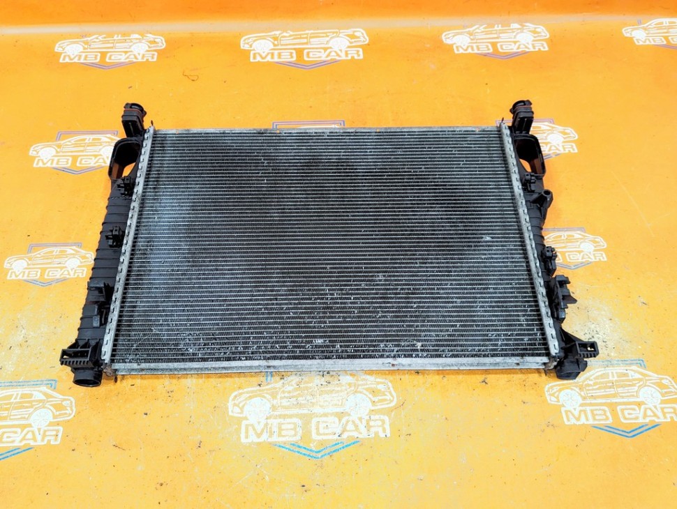 Радиатор MERCEDES-BENZ E-класс W211/S211 (2002 - 2006) фото 1 &mdash; Разборка Мерседес