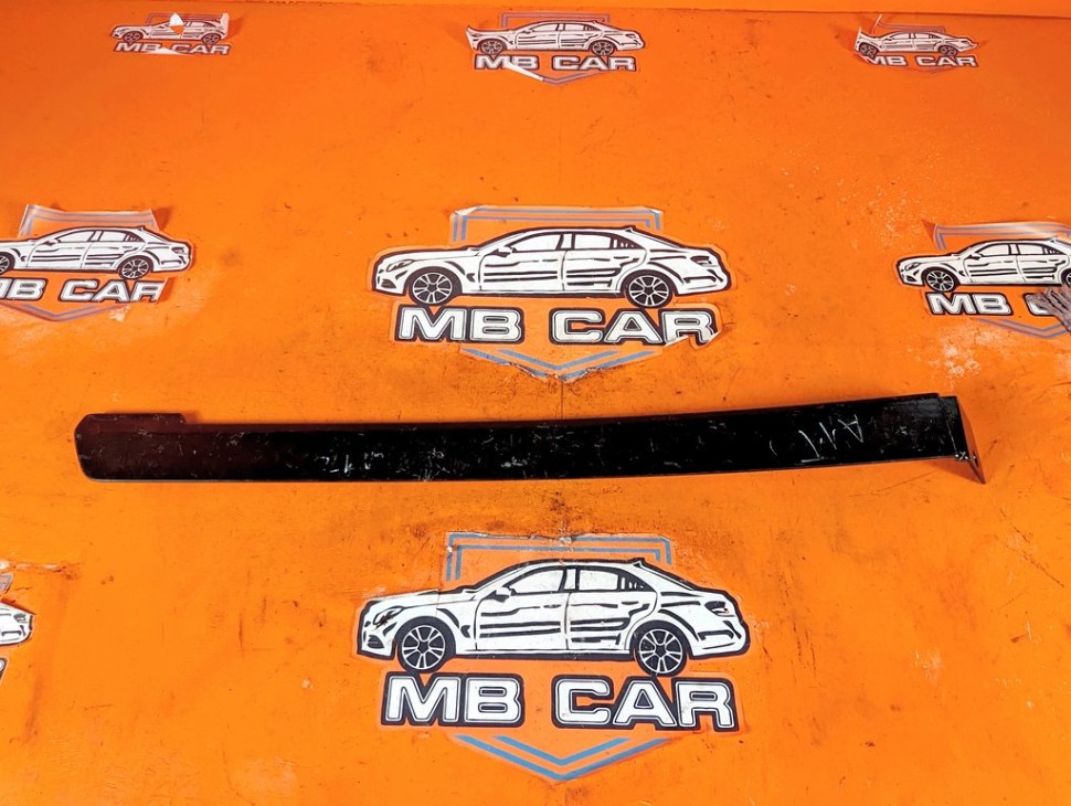 Крышка шины сдвижной двери MERCEDES-BENZ Vito W639 рестайлинг (2010 - 2014) фото 1 &mdash; Разборка Мерседес