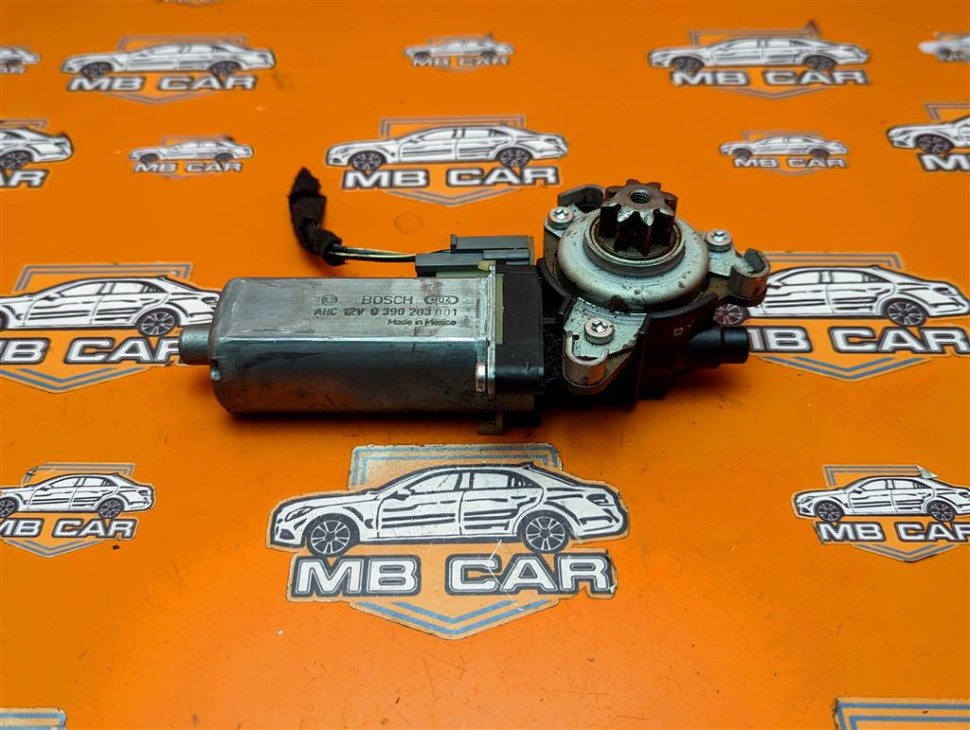 Моторчик регулировки сидений MERCEDES-BENZ M-класс W164 (2005 - 2008) фото 1 — Разборка Мерседес