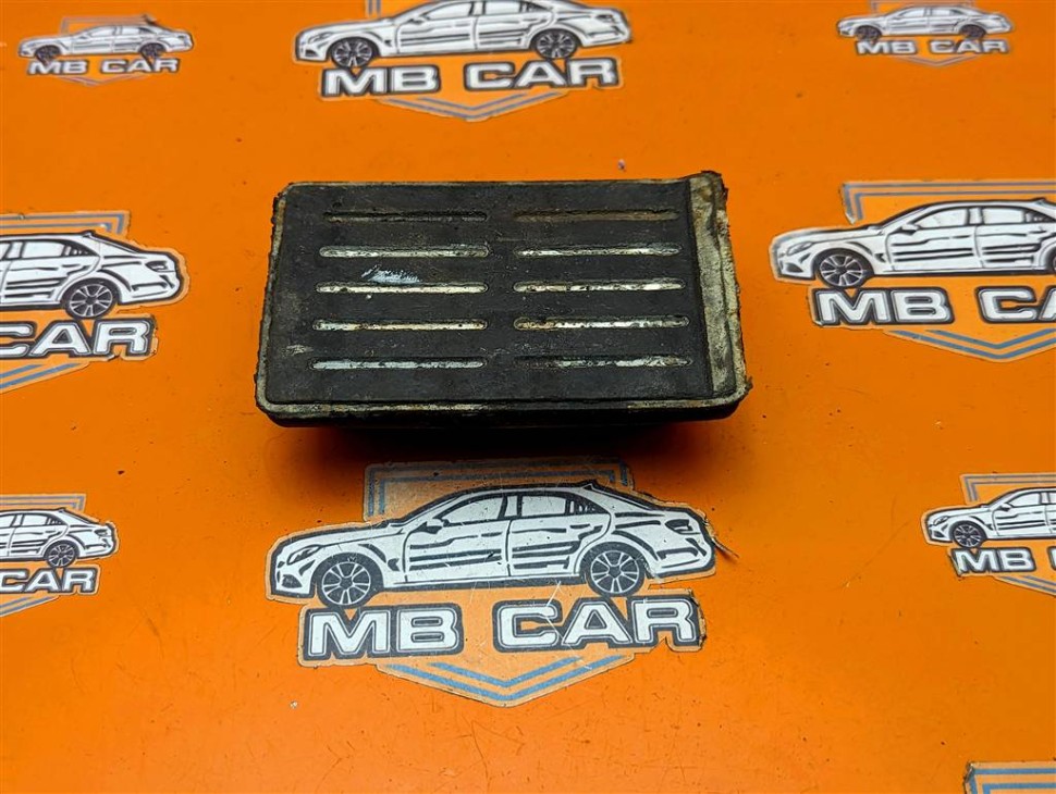 Подушка рессоры MERCEDES-BENZ Sprinter W901-905 (1995 - 2006) фото 1 — Разборка Мерседес