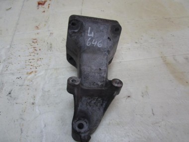 Лапа левая MERCEDES-BENZ E-класс W211/S211 (2002 - 2006) — Разборка Мерседес