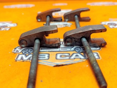 Кронштейн крепления форсунок MERCEDES-BENZ E-класс W211/S211 (2002 - 2006) &mdash; Разборка Мерседес