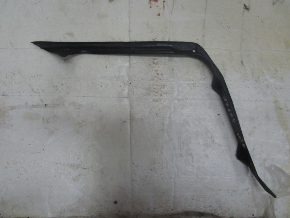 Водосток MERCEDES-BENZ C-класс W203/S203/CL203 рестайлинг (2004 - 2008) фото 1 — Разборка Мерседес