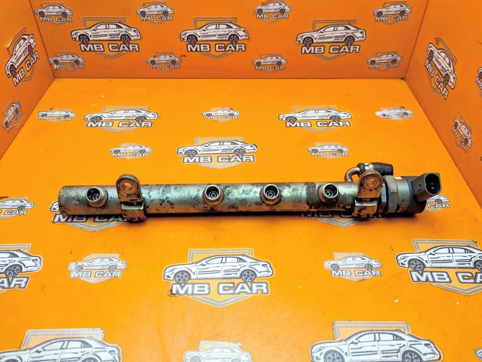 Регулятор давления топлива MERCEDES-BENZ R-класс W251 рестайлинг 2 (2010 - 2017) фото 1 — Разборка Мерседес